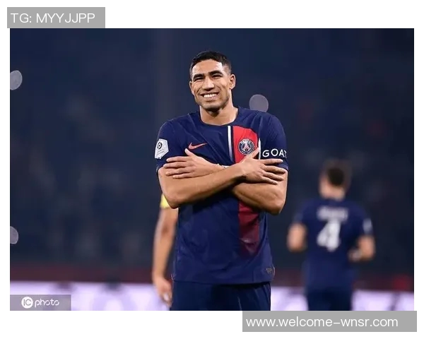 阿什拉夫将由巴黎医疗团队陪同前往国家队进行康复治疗